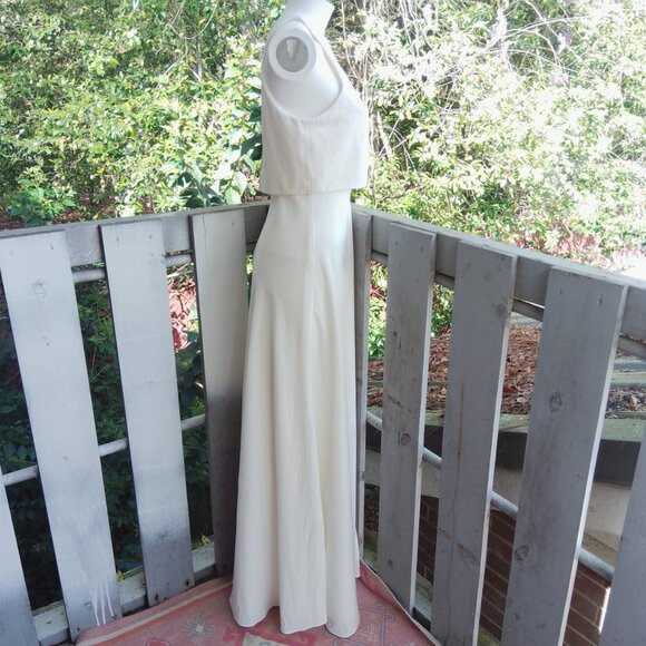 JILL Jill Stuart Iva Crepe Long Maxi Formal Dress - Picture 4 of 8